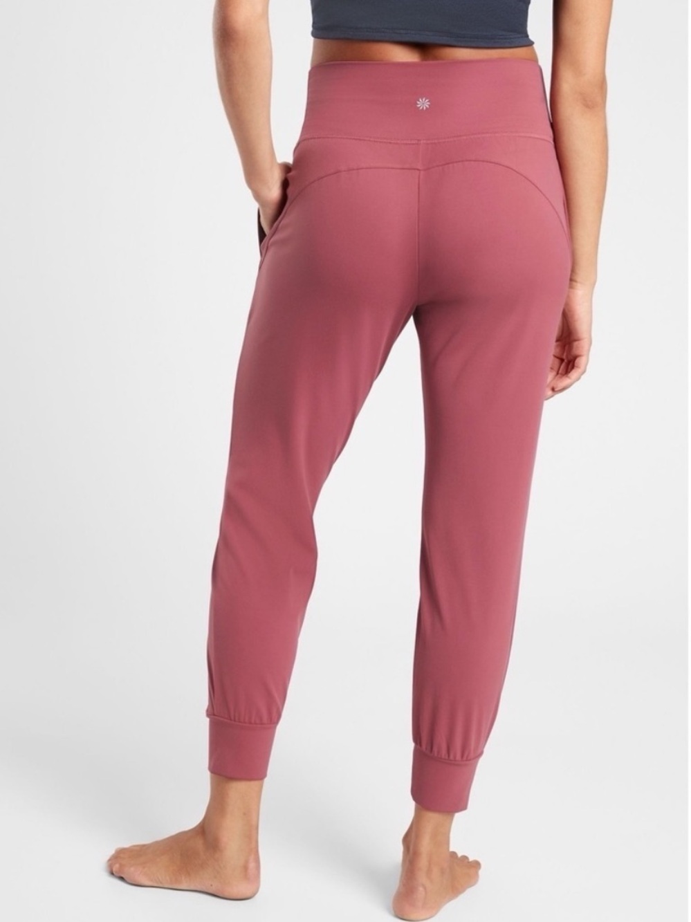 Athleta Salutation Jogger Large Petite